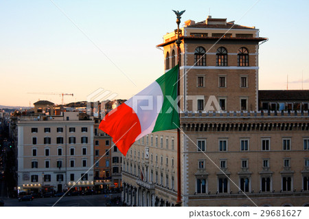 Italian flag on Venezia Square, in Rome, Italy 29681627