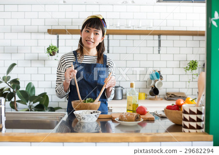 Northern Europe girls kitchen woman cooking 29682294