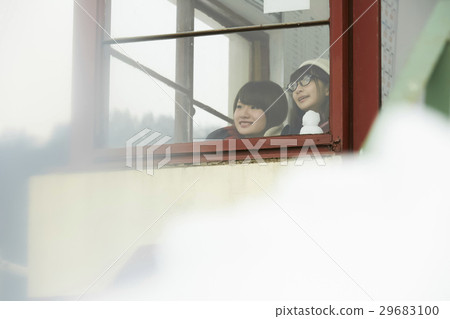 冬天女孩旅途雪風景駐地 29683100