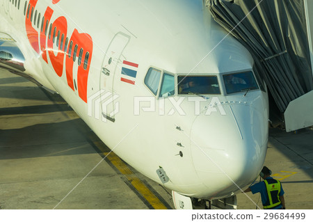 Thai Lion airline loading cargo on the plane 29684499