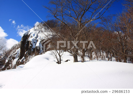 雪仍然深春初春禪天 29686153
