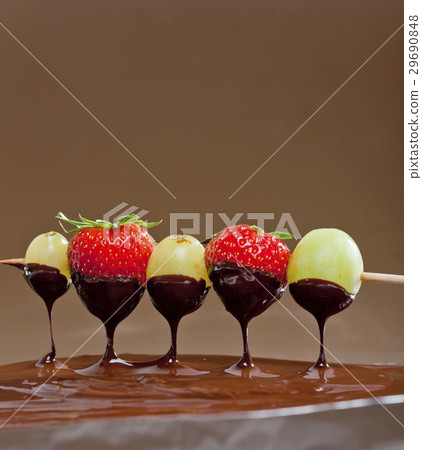 chocolate fondue chocolate fondue 29690848