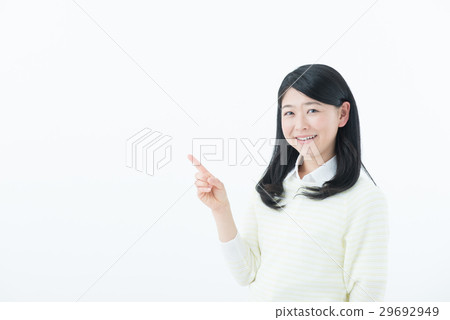 young woman      29692949