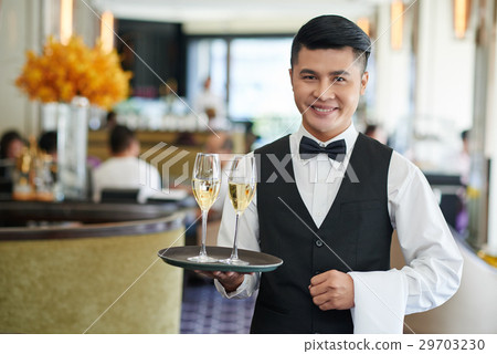 Serving drinks 29703230