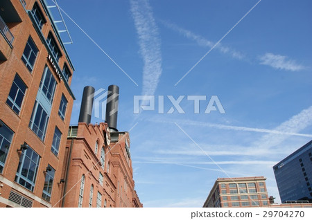 Contrail Contrail 29704270