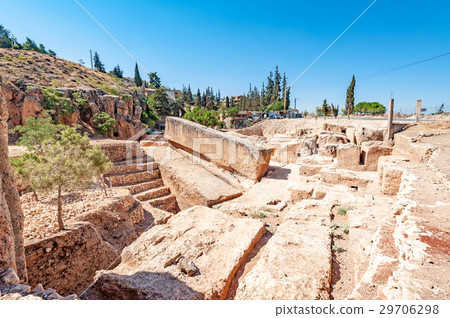 Baalbeck's megalith (Lebanon, Beka Plateau) 29706298