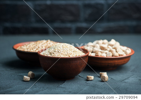 wheat bran wheat bran 29709094