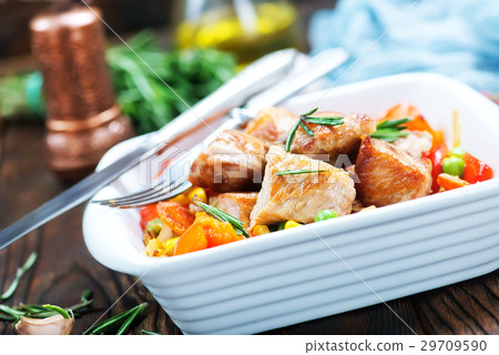 with vegetables with vegetables 29709590