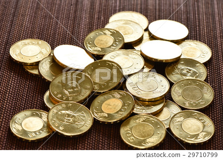 coin coin 29710799
