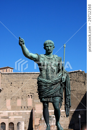 Statue of Julius Caesar Augustus in Rome, Italy Statue of Julius Caesar Augustus in Rome, Italy 29712168