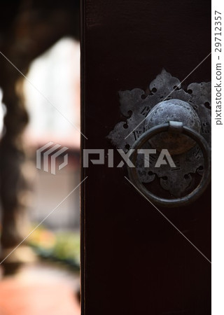 Longshan Temple 29712357