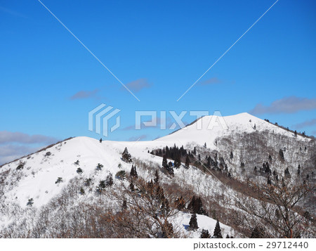 Mt. Kanagatake 29712440