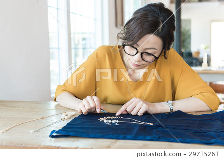 手工製作的訪問 手工製作的訪問 29715261