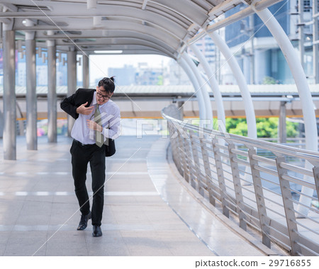 business manrush to work late.hurry and running 29716855