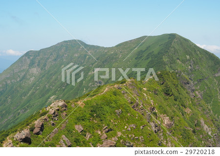 Tanigawa-dake Ichinomakuradake - Mt. Shigakura 29720218