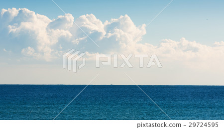 Sunny day at sea 29724595