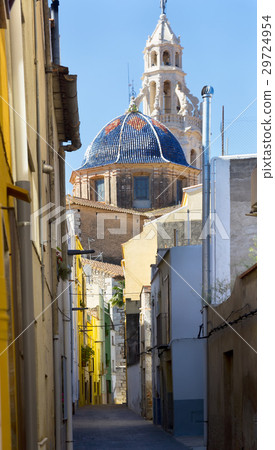 Narrow street of Alcala De Xivert 29724954