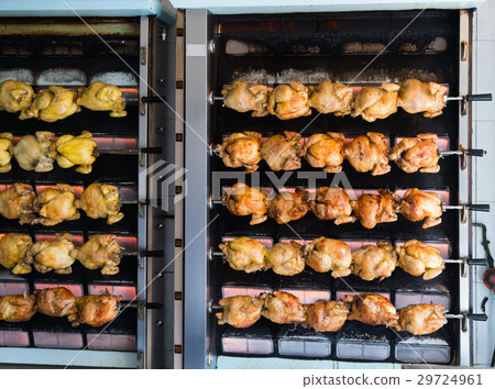 Process of grilling chicken in store 29724961