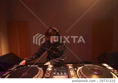 Female DJ Female DJ 29732328
