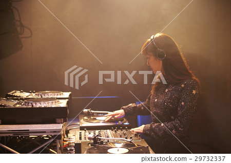 Female DJ Female DJ 29732337
