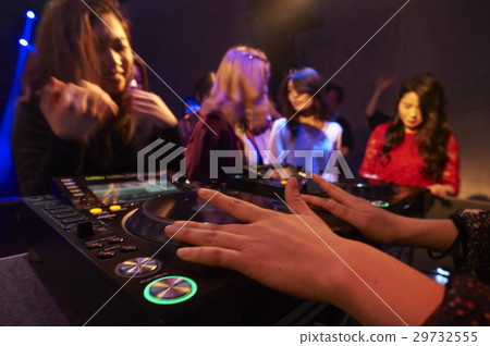 俱樂部現場 俱樂部現場 29732555