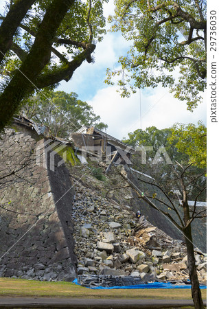 熊本城（地震發生後） 29736030