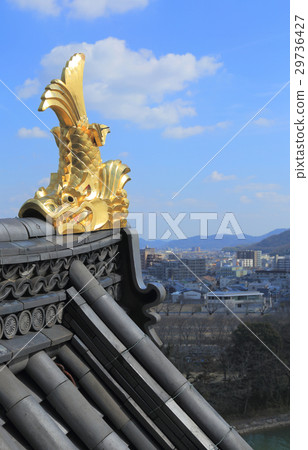 Okayama castle golden shachihoko and Okayama city area (towards Araojima) 29736427