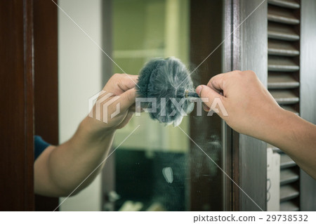 forensic searching latent fingerprint  by brush 29738532