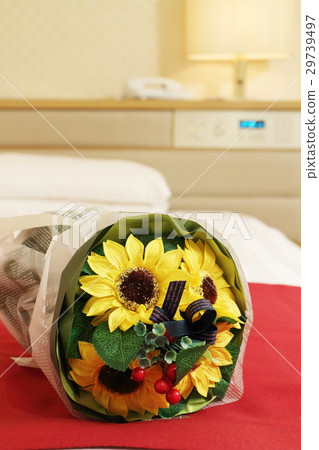 A sunflower bouquet and anniversary 29739497