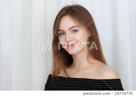 Portrait of beautiful young girls in the interior Portrait of beautiful young girls in the interior 29739776