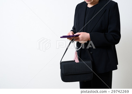 A funeral image with mourning 29742269