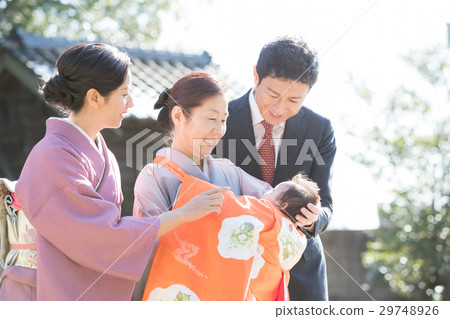 shrine visit, family, outside 29748926