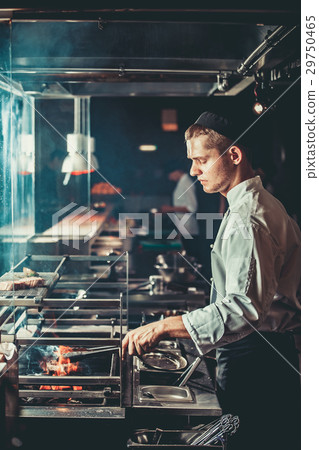 Preparing traditional beef steak Preparing traditional beef steak 29750465