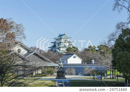 Nagakudo and Kagami Kiyomasa looking over Nagoya castle Tenshi Nagakudo and Kagami Kiyomasa looking over Nagoya castle Tenshi 29751889