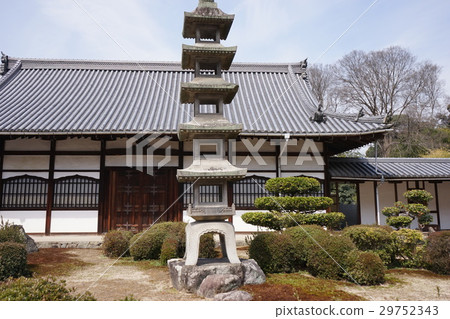 Five-storied pagoda stone 29752343