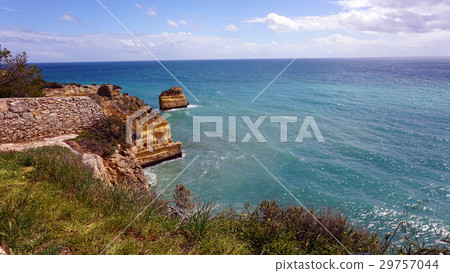 marinha beach 29757044