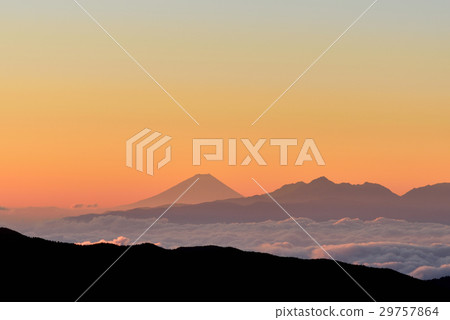 Dawn Fuji Northern Alps Distant view from Mt. Atsugatake Mountains Mt. Fuji and the mountains of the Southern Alps Dawn Fuji Northern Alps Distant view from Mt. Atsugatake Mountains Mt. Fuji and the mountains of the Southern Alps 29757864