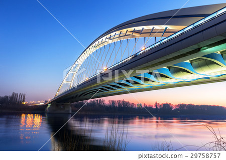Apollo Bridge in Bratislava at night, Slovakia 29758757