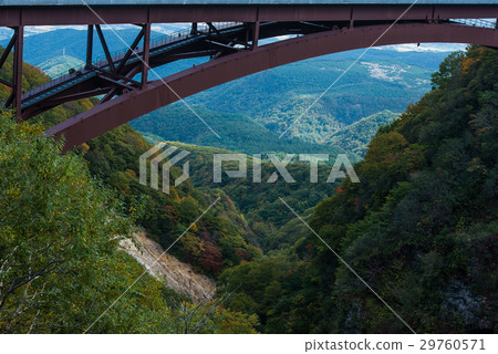 Tsubakuro Valley 29760571