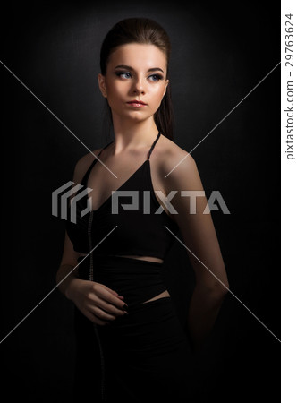 Portrait of young woman (color version) 29763624