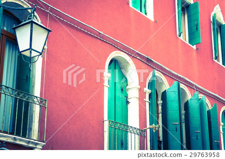 Traditional window of typical old Venice building 29763958