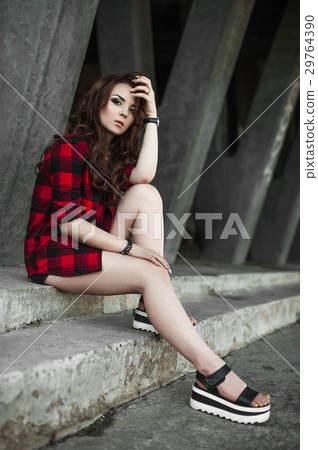 Beautiful young hipster girl posing and smiling Beautiful young hipster girl posing and smiling 29764390
