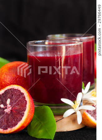 Blood orange juice 29766449