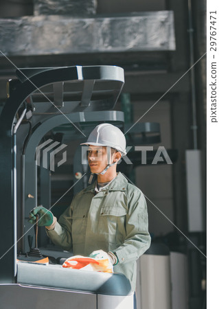 forklift, forklifts, person 29767471