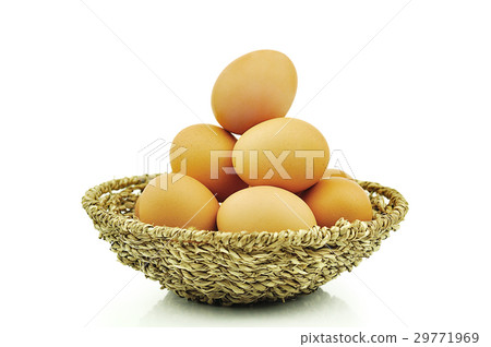 eggs isolated on white background. 29771969