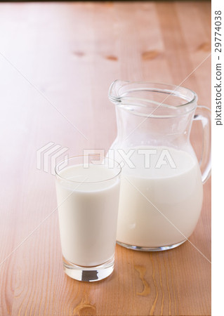 牛奶 29774038