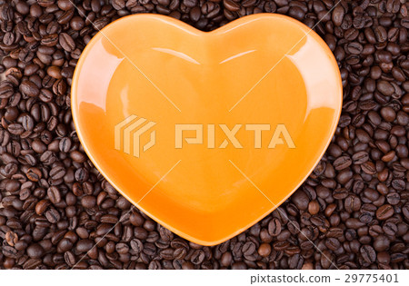 Heart coffee frame made of coffee beans 29775401