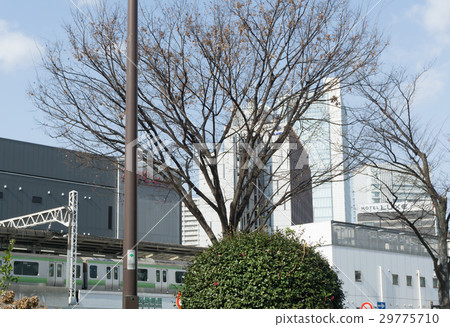 Station front landscape Gotanda station 29775710