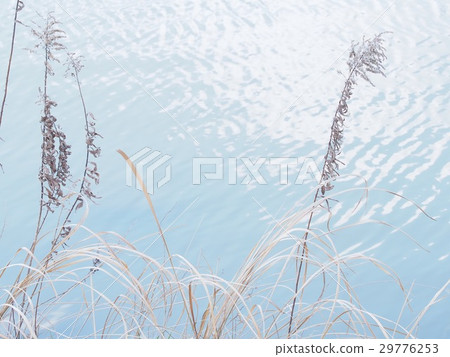 Lake surface of light and Seita Kawaddachi Saw Lake surface of light and Seita Kawaddachi Saw 29776253