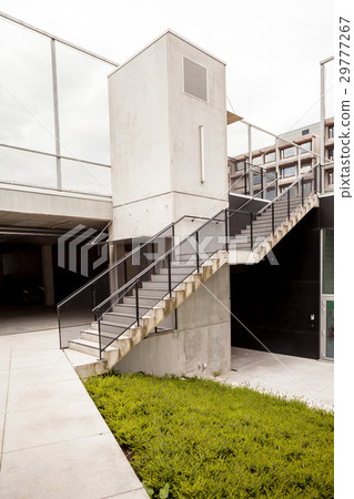 An close elevator 29777267